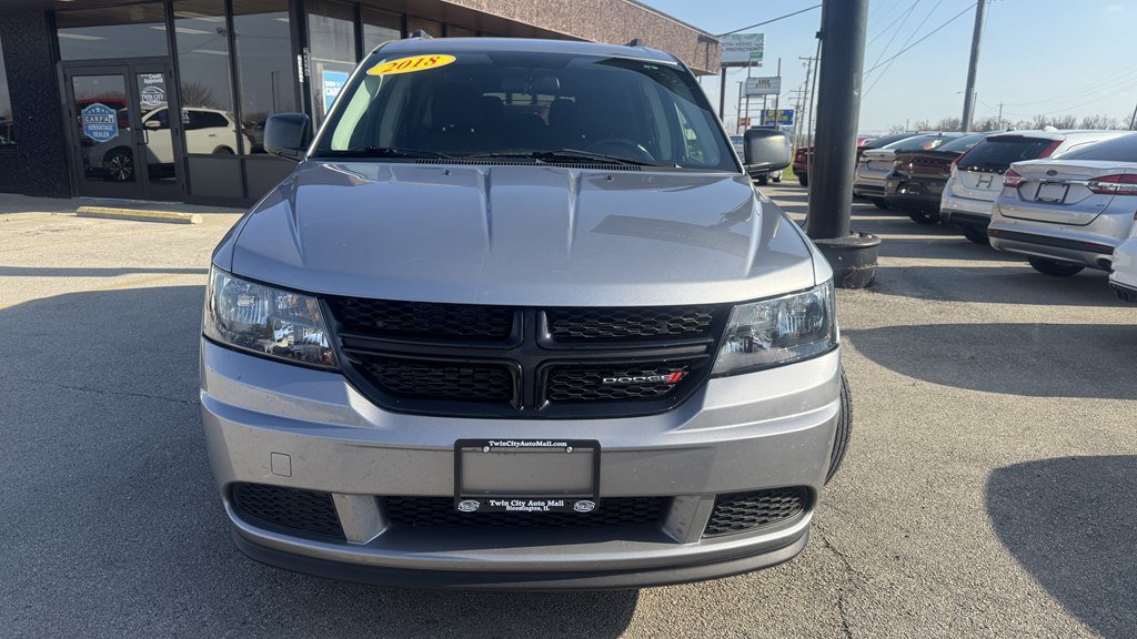 Used 2018 Dodge Journey SE w/ Popular Equipment Group FWD image 3