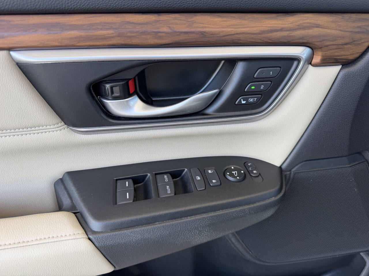 Used 2021 Honda CR-V EX-L image 11