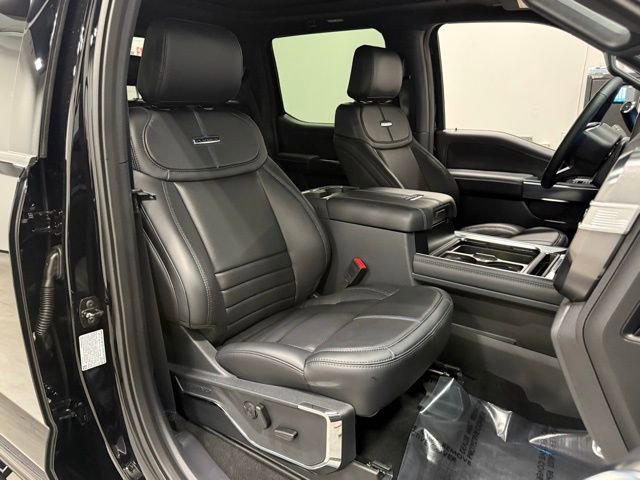 New 2025 Ford F250 Platinum image 30