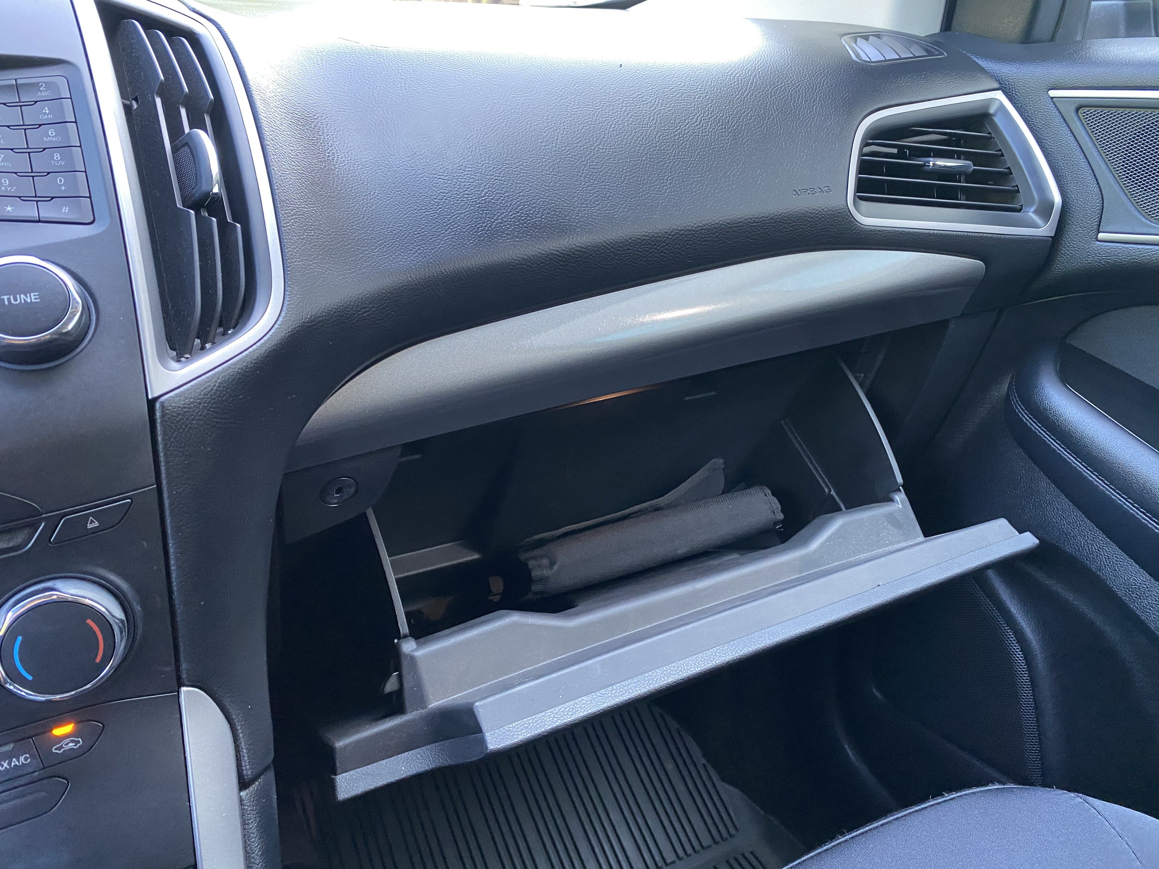 Used 2018 Ford Edge SEL FWD image 30