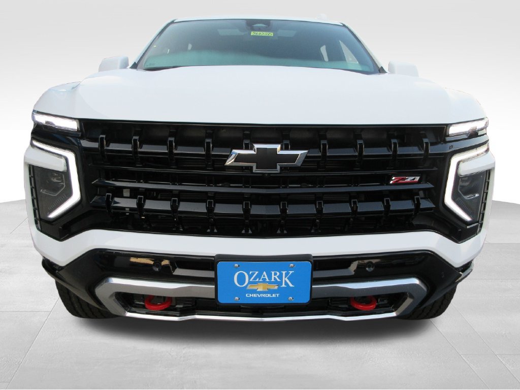 New 2026 Chevrolet Suburban Z71 w/ Z71 Off-Road Package AWD/4WD image 9