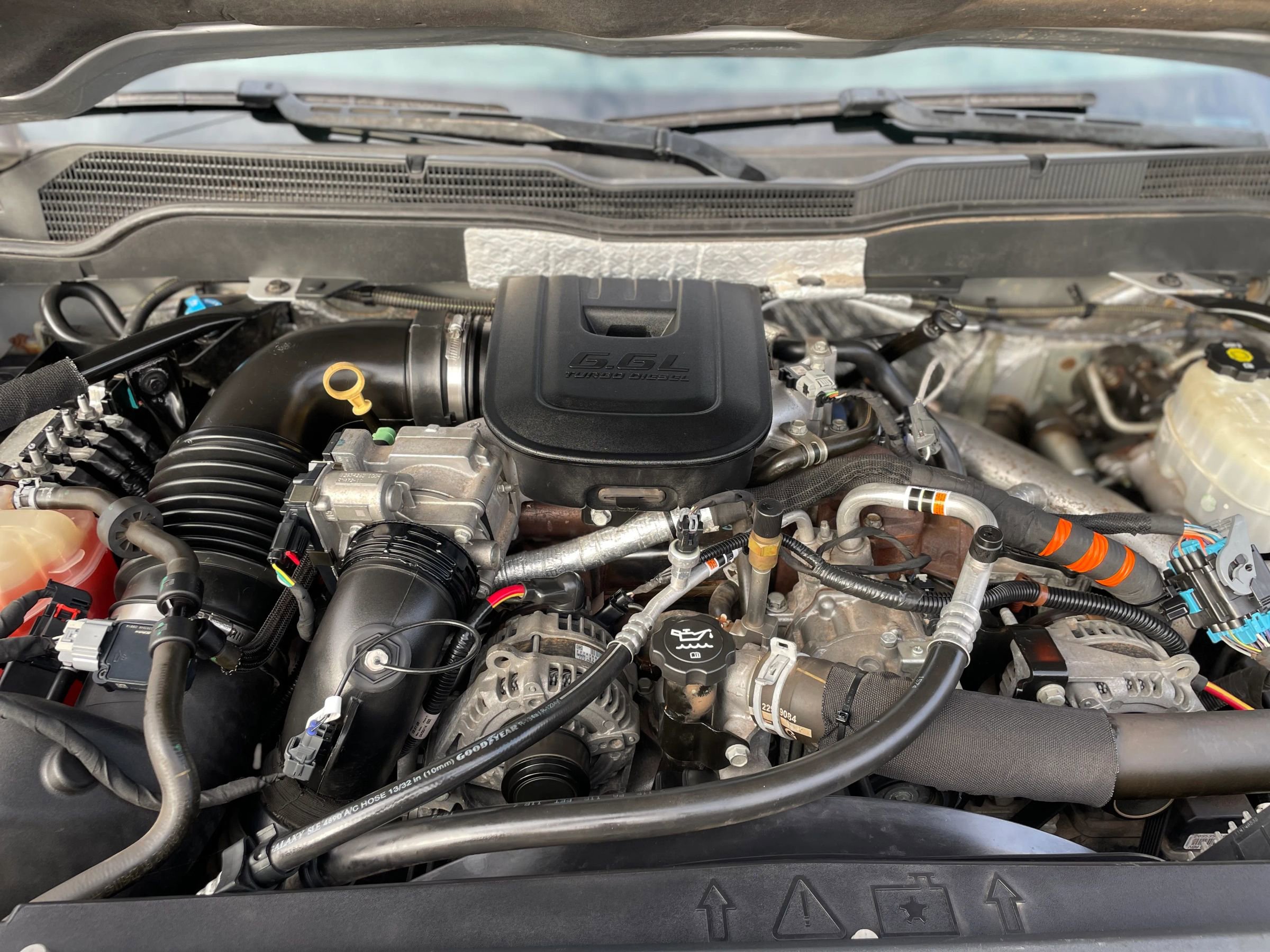 Used 2015 Chevrolet Silverado 2500 W/T w/ Snow Plow Prep Package image 31