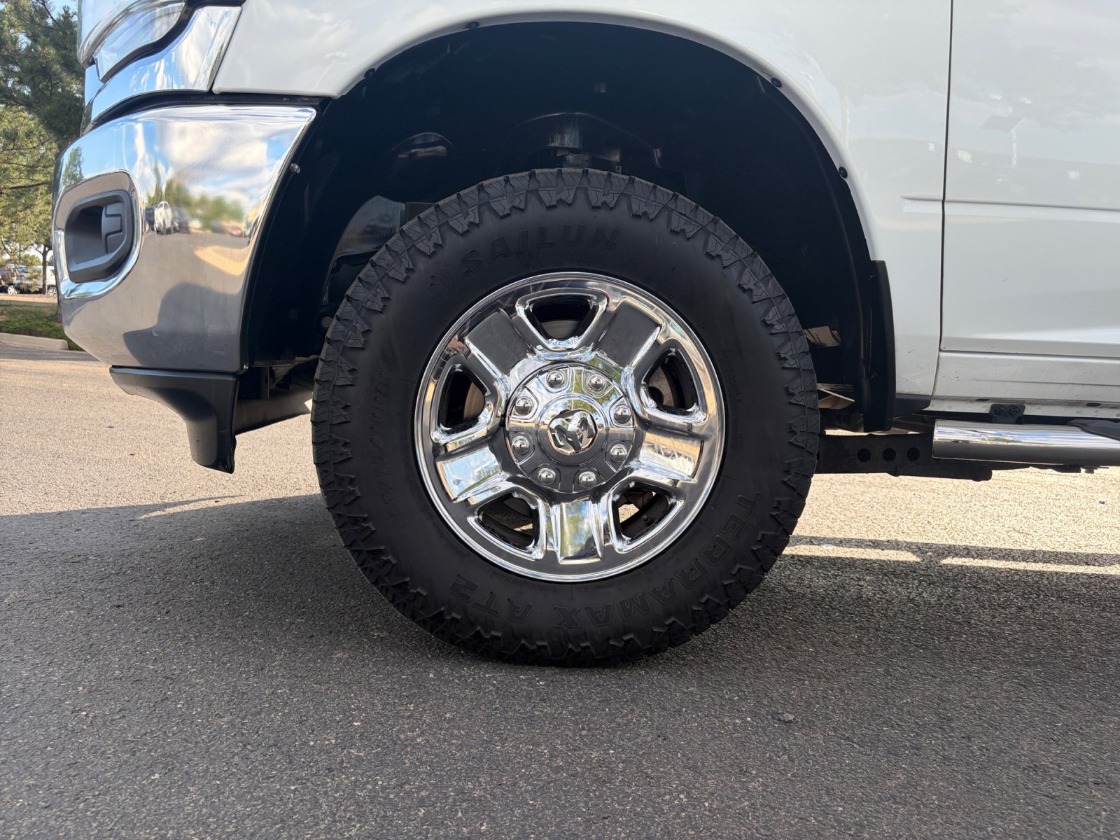 Used 2023 RAM 2500 Tradesman w/ Chrome Appearance Group AWD/4WD image 11