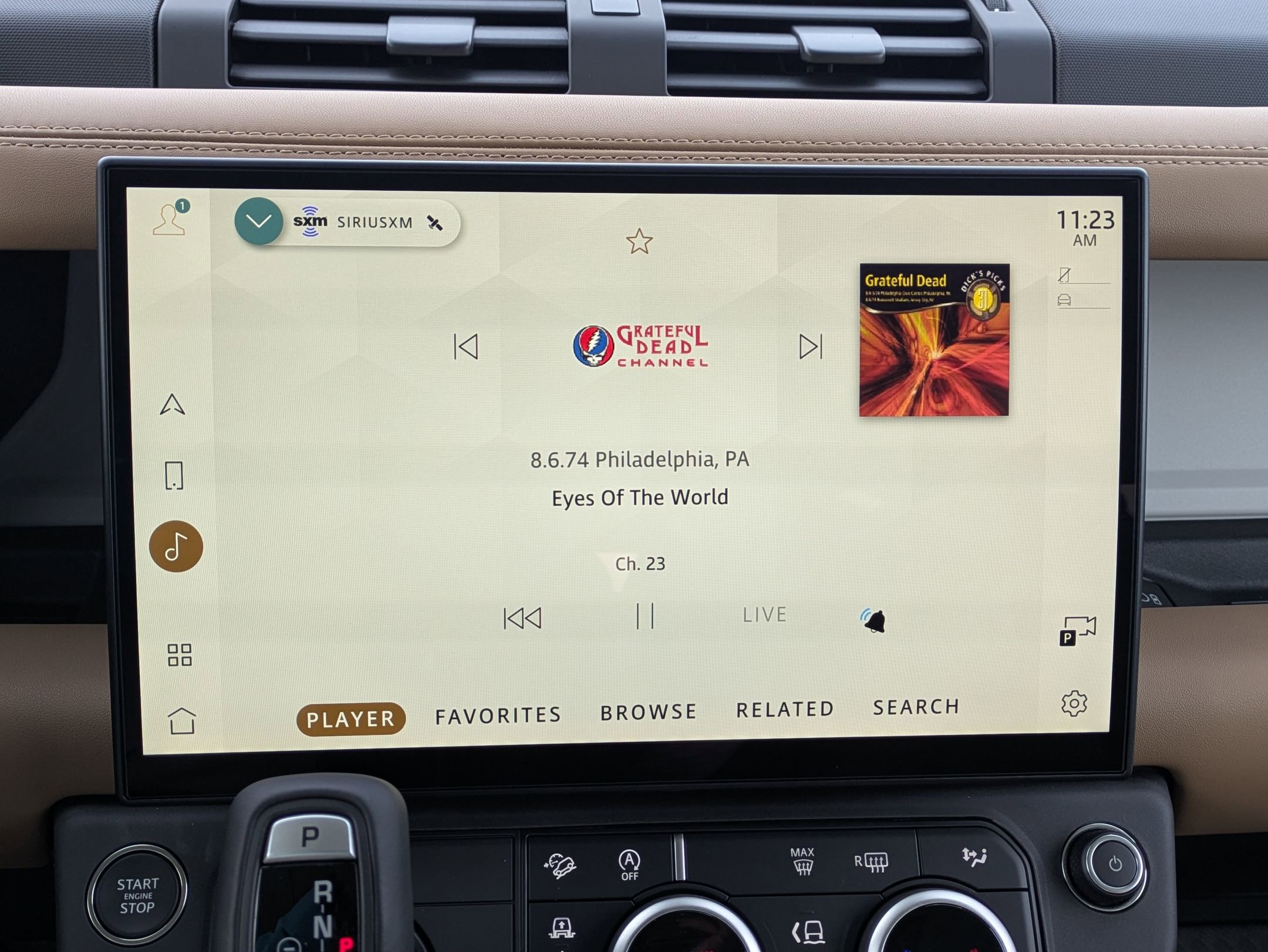 New 2026 Land Rover Defender 110 X-Dynamic SE image 12