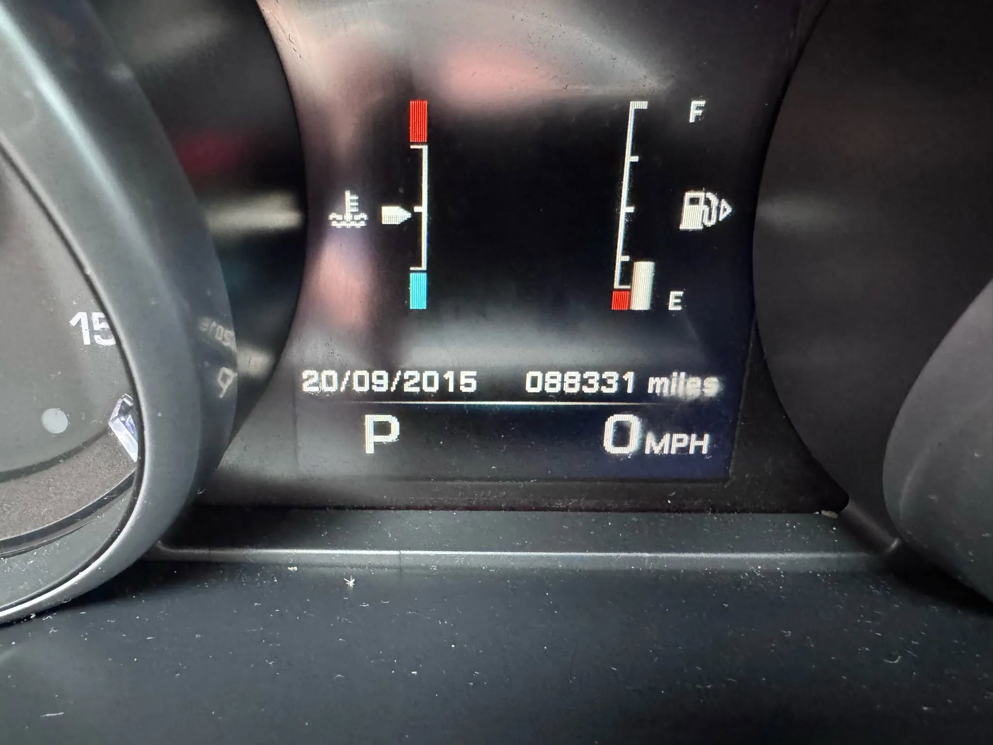 Used 2014 Land Rover Range Rover Sport SE image 35