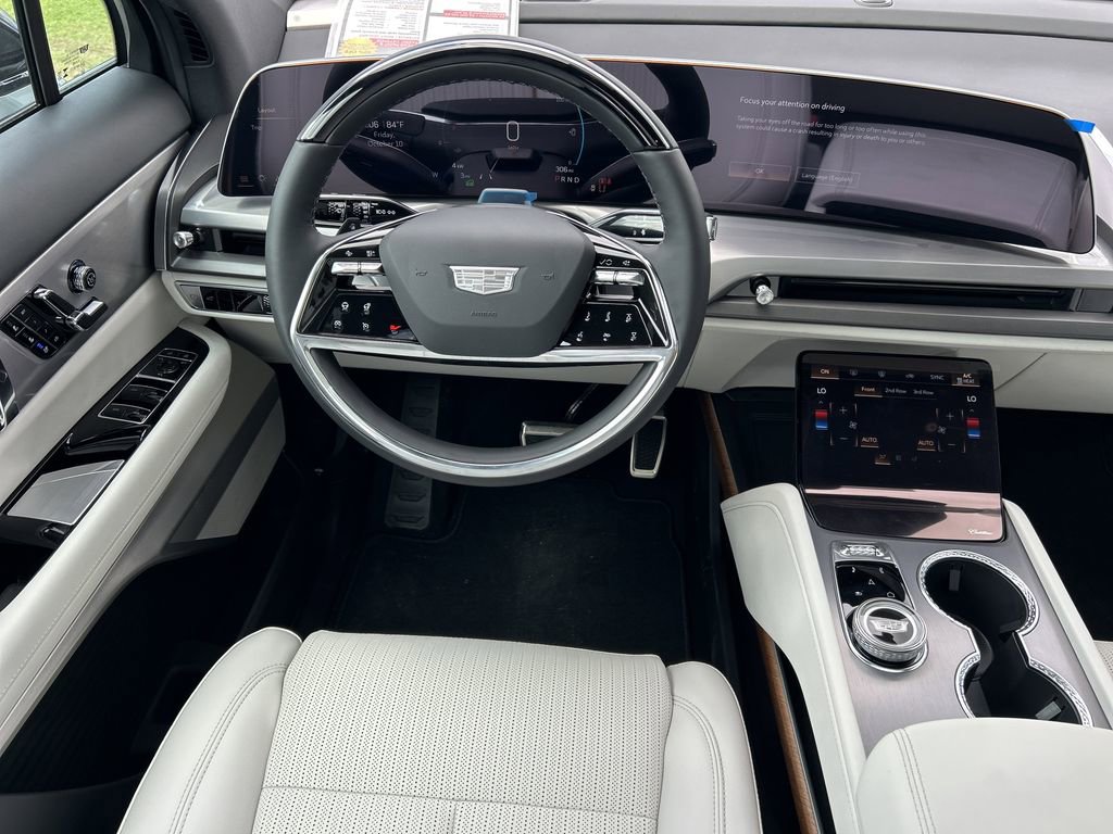 New 2026 Cadillac Vistiq Luxury image 14