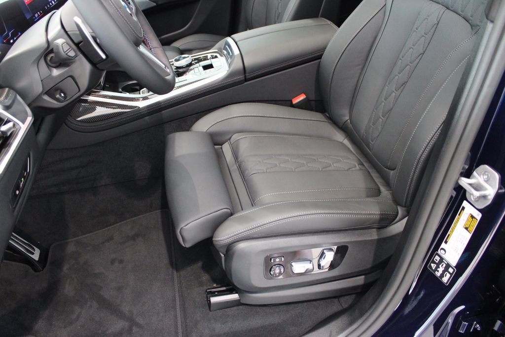 New 2027 BMW X7 M60i AWD/4WD image 9