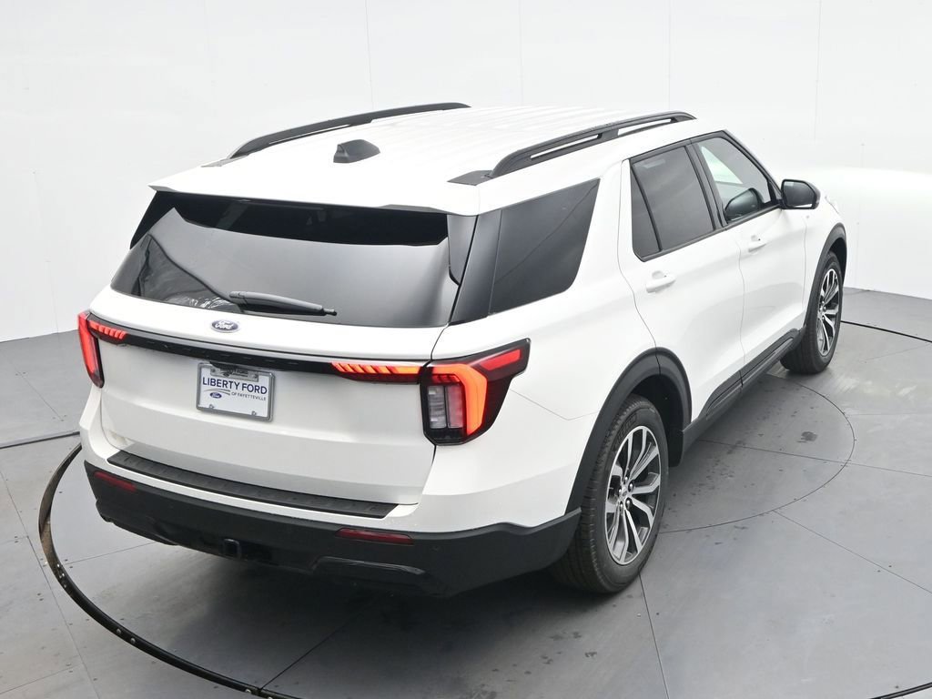 New 2026 Ford Explorer ST-Line w/ Premium Package image 30