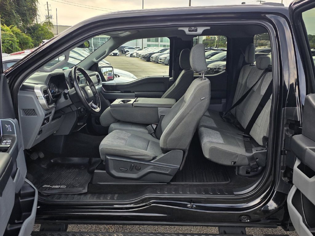 Used 2022 Ford F150 XLT w/ Equipment Group 302A High AWD/4WD image 12