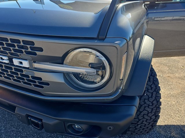 Used 2023 Ford Bronco Badlands image 34