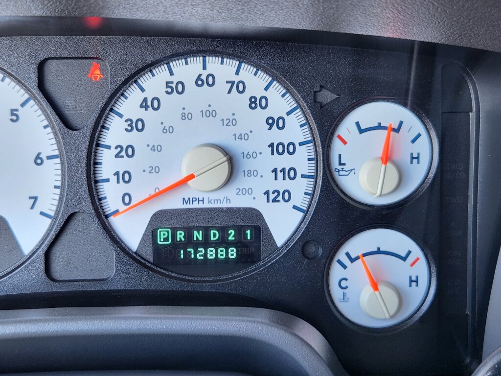 Used 2009 Dodge Ram 2500 Truck SXT AWD/4WD image 16