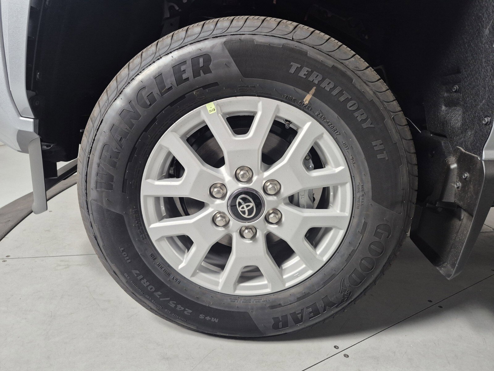 New 2026 Toyota Tacoma SR5 AWD/4WD image 10
