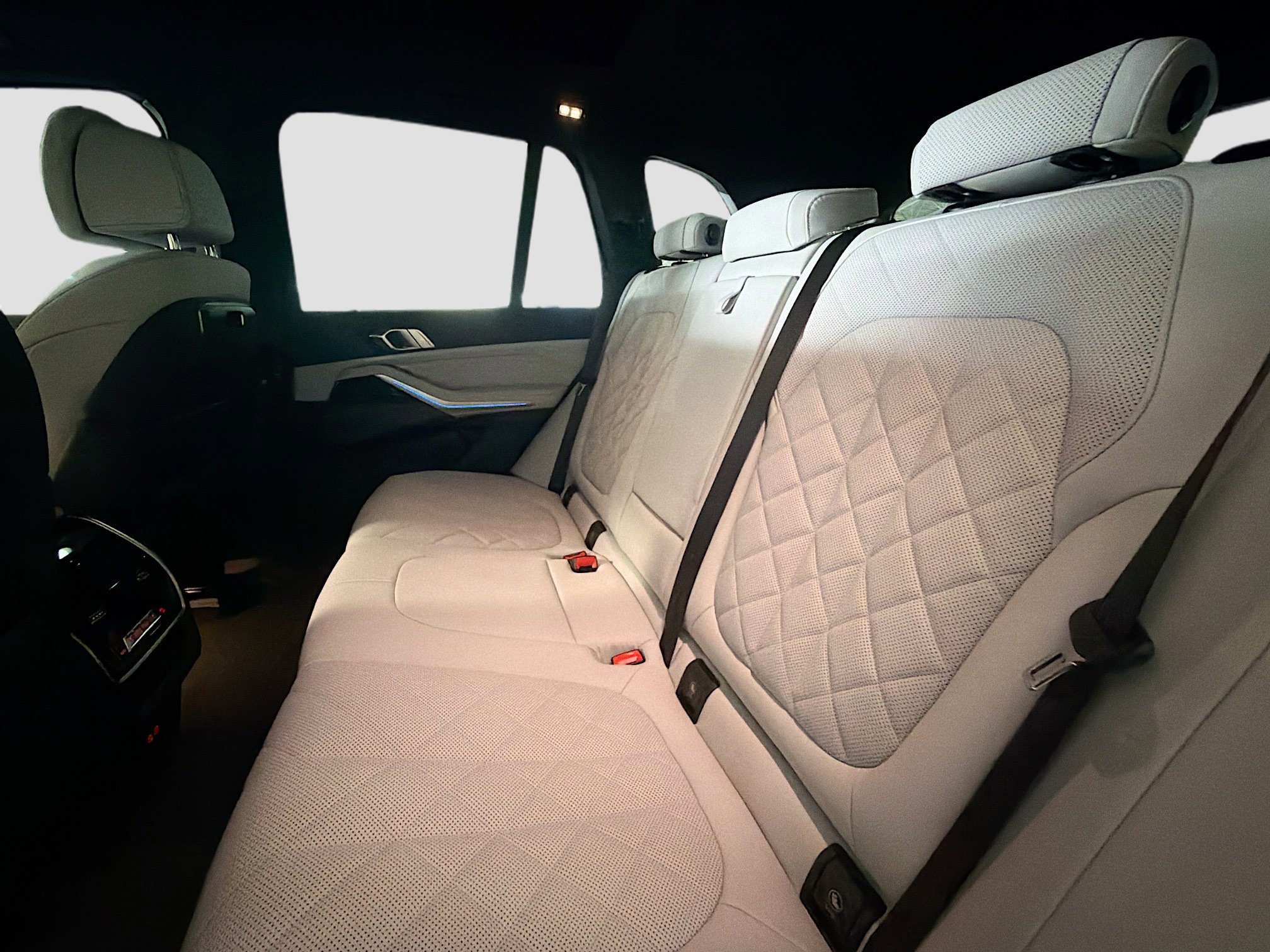 New 2026 BMW X5 xDrive50e w/ M Sport Package image 21