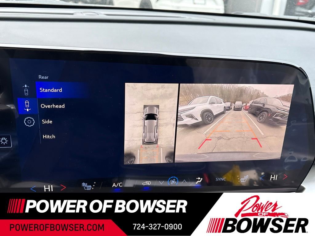 New 2026 Chevrolet Traverse LT w/ Sun and Wheel Package image 9