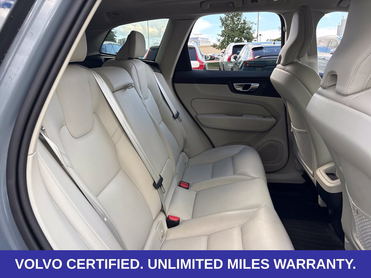 Certified 2024 Volvo XC60 B5 Plus w/ Protection Package Premier AWD/4WD image 14