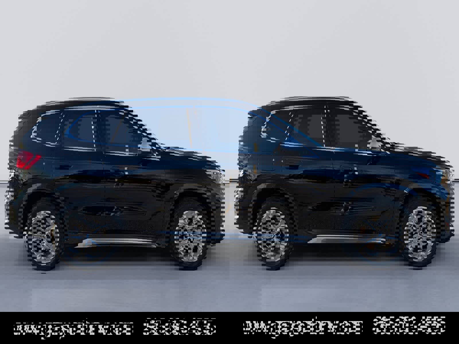 Used 2023 BMW X1 xDrive28i w/ Convenience Package image 2