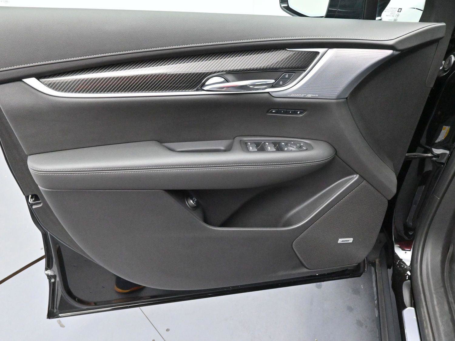 Certified 2025 Cadillac XT6 Sport w/ LPO, Floor Liner Package image 13