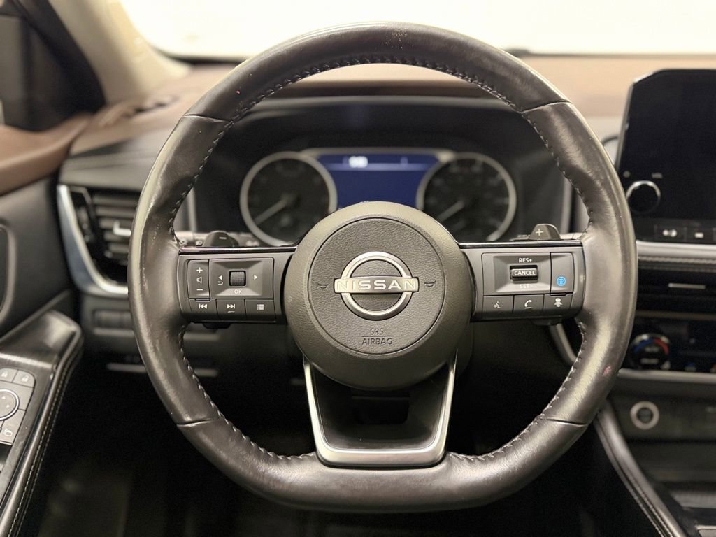 Used 2023 Nissan Rogue SL w/ SL Premium Package image 13