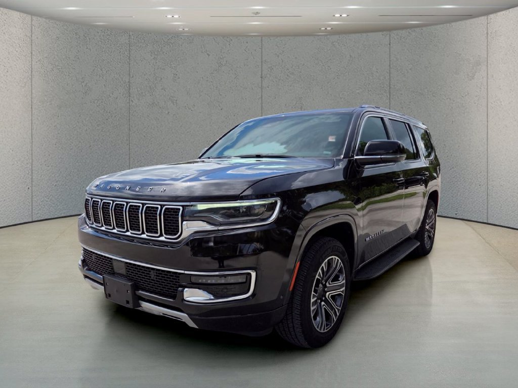 Certified 2024 Jeep Wagoneer Series II AWD/4WD image 12