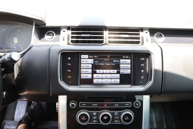 Used 2016 Land Rover Range Rover Supercharged AWD/4WD image 19