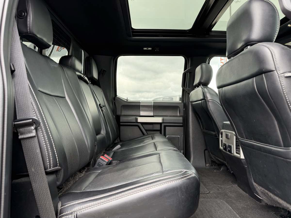 Used 2019 Ford F150 Lariat AWD/4WD image 17