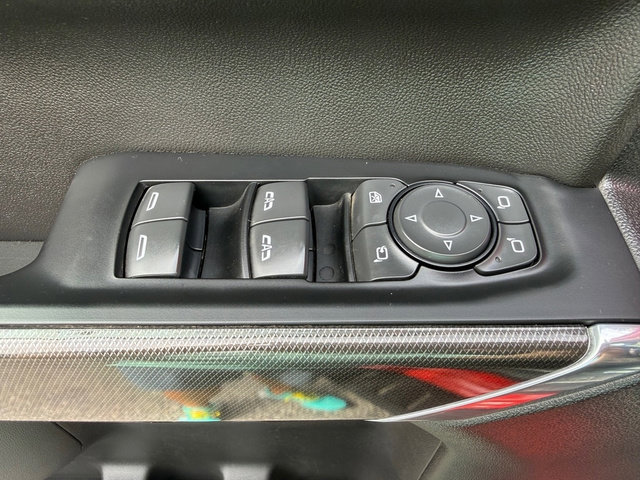 Used 2022 GMC Sierra 1500 AT4 w/ AT4 Premium Package image 17