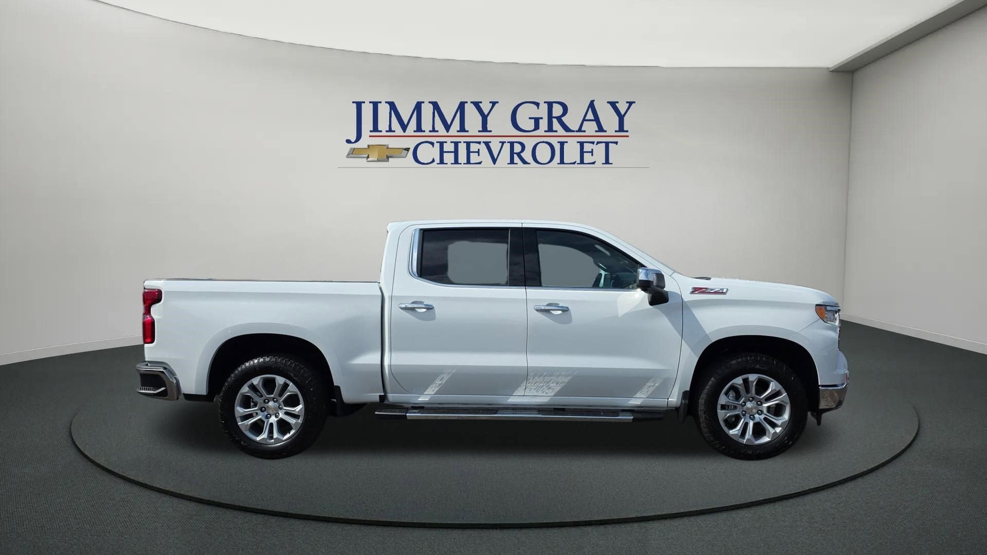 New 2026 Chevrolet Silverado 1500 LTZ w/ Technology Package AWD/4WD image 6