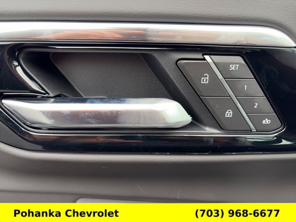 New 2026 Chevrolet Tahoe Premier w/ Sun And Tow Package AWD/4WD image 23