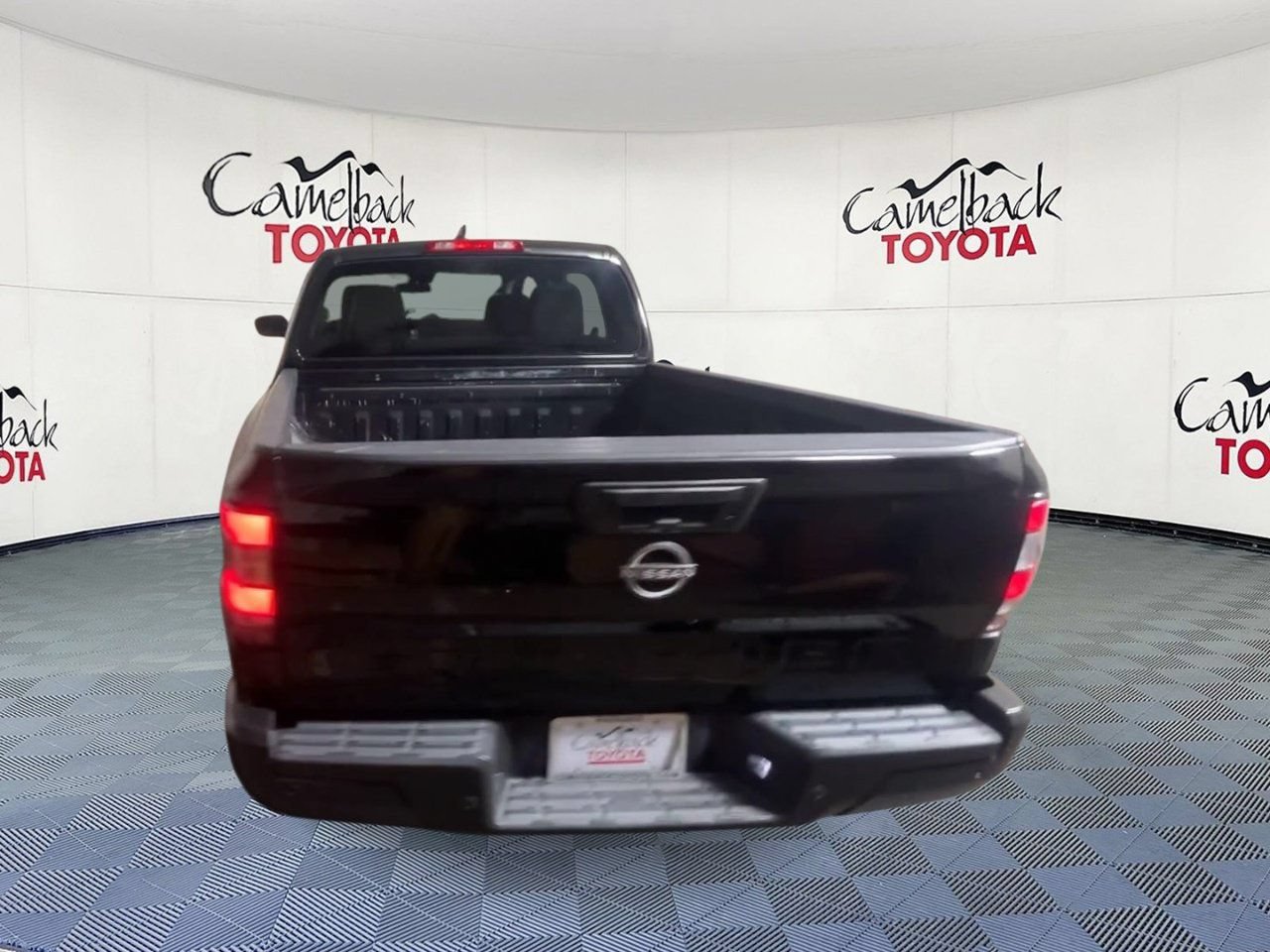 Used 2023 Nissan Frontier S w/ Technology Package RWD image 9