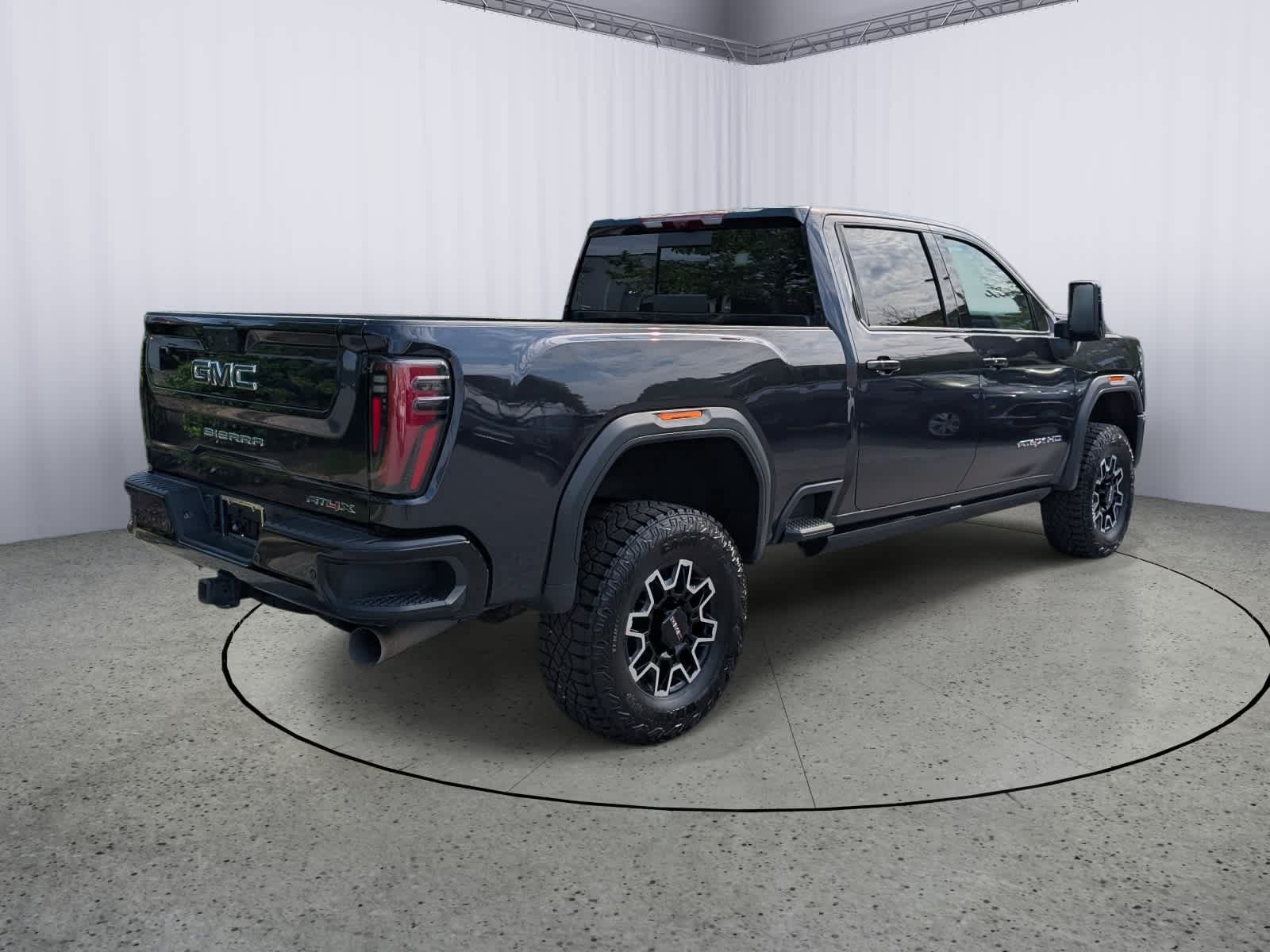Certified 2025 GMC Sierra 2500 AT4X AWD/4WD image 3