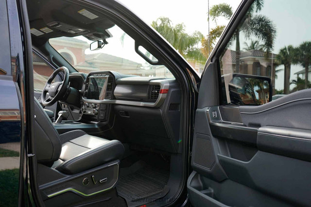 Used 2022 Ford F150 Raptor w/ Convenience Package image 26