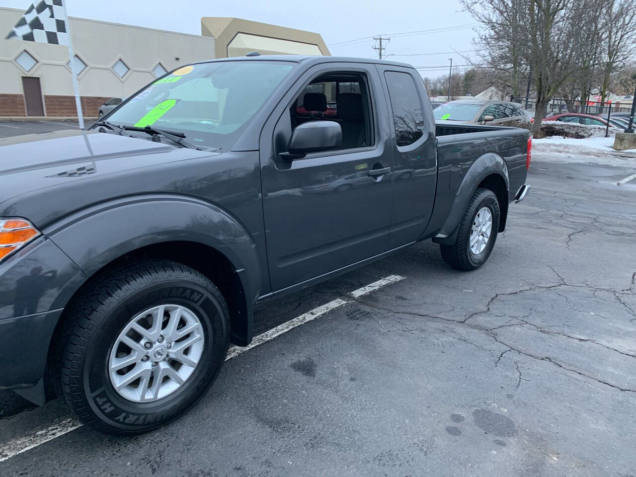 Used 2014 Nissan Frontier SV w/ SV Value Truck Package image 24