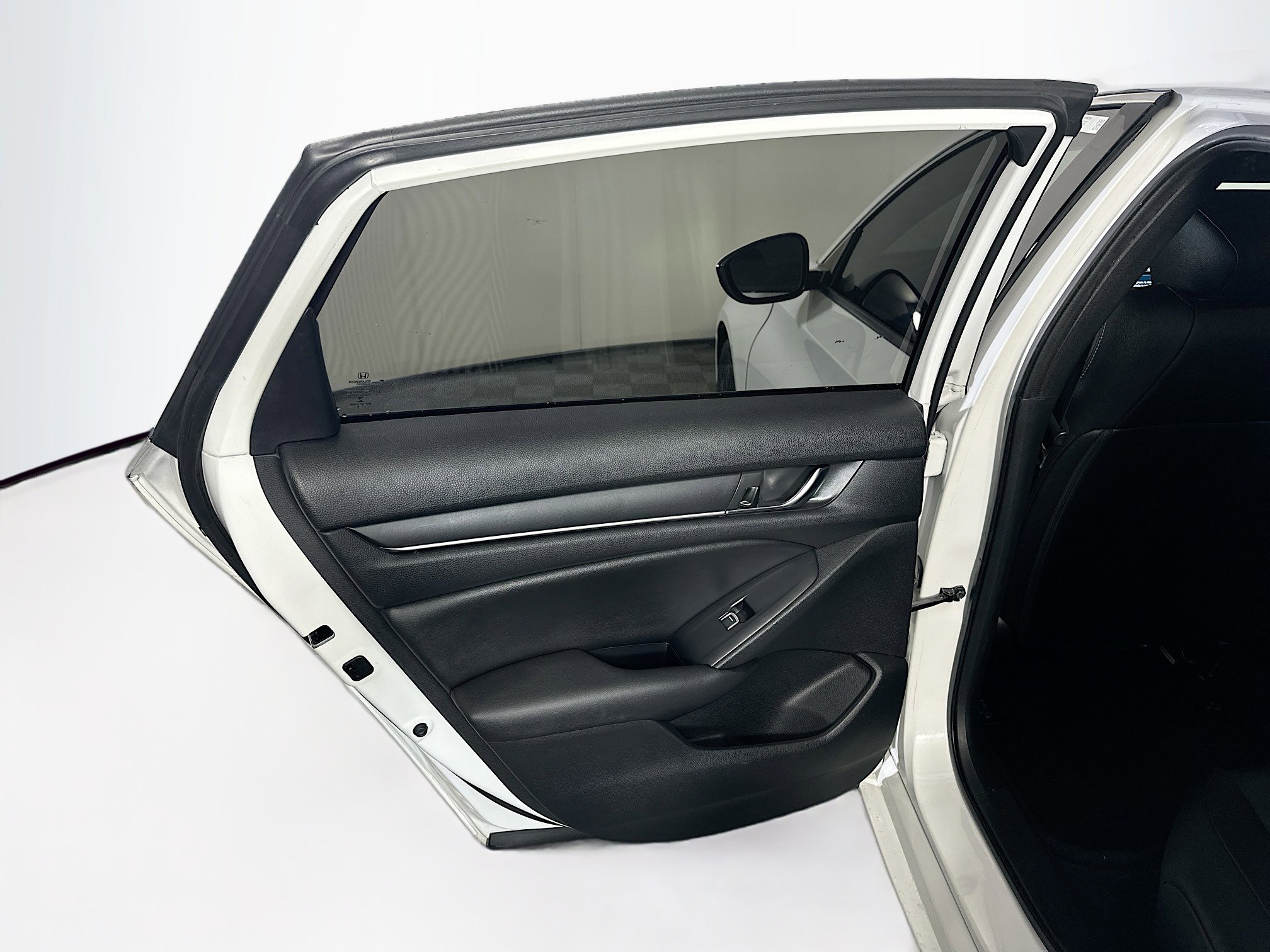 Used 2019 Honda Accord Sport image 26