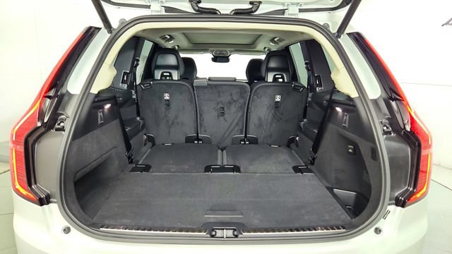 New 2026 Volvo XC90 T8 Plus w/ Protection Package AWD/4WD image 42