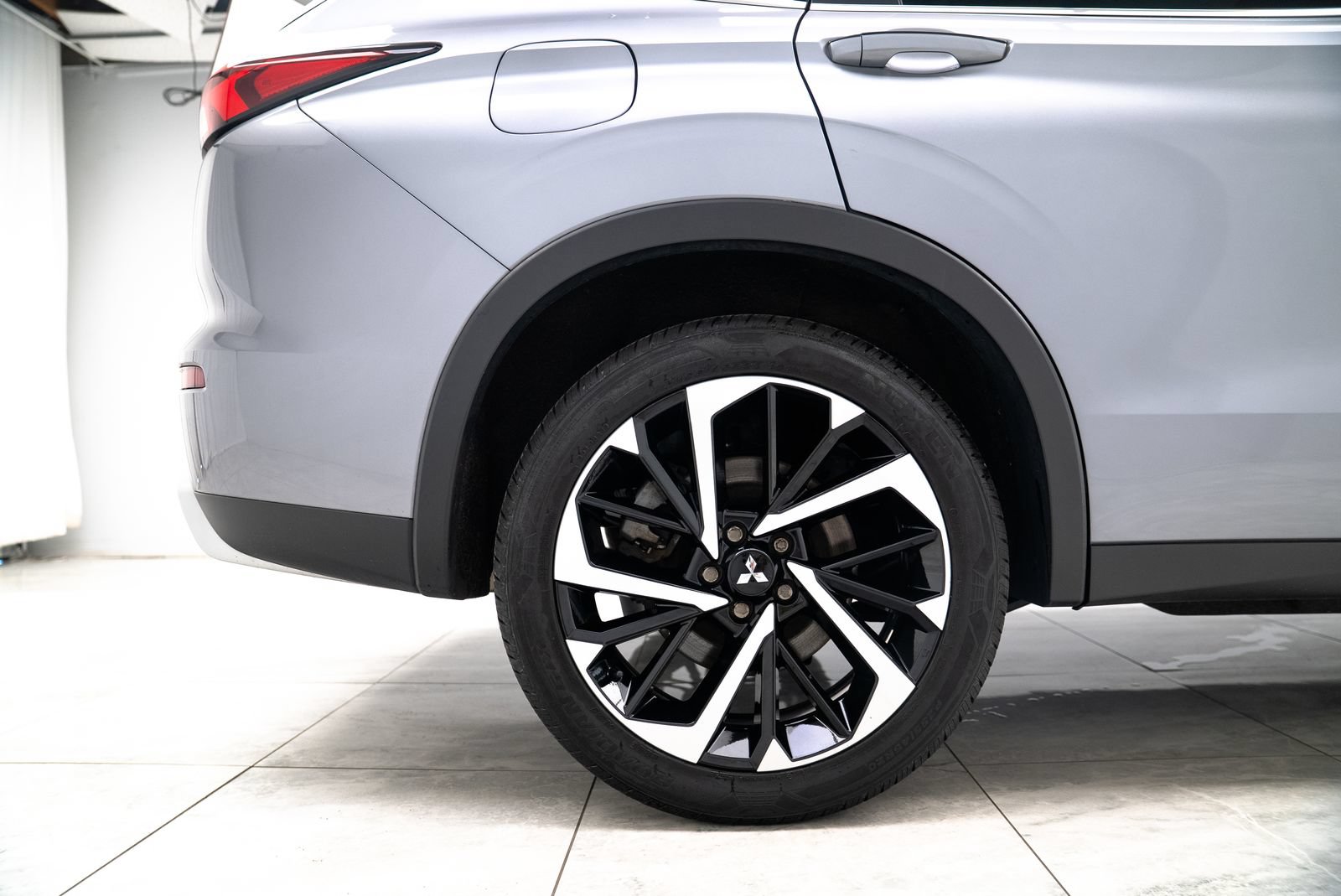 Used 2022 Mitsubishi Outlander SE AWD/4WD image 33