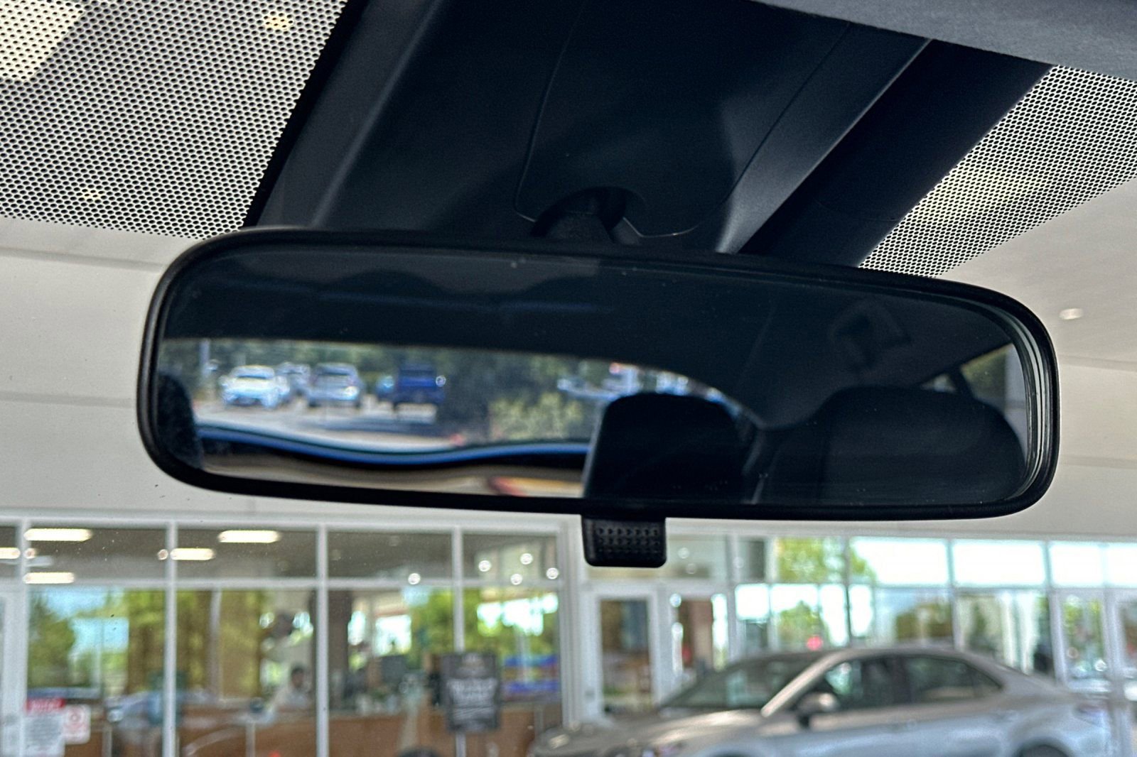 Used 2019 Toyota Prius Prime Premium FWD image 25