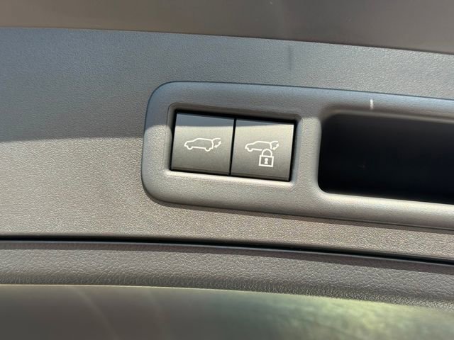 New 2026 Lexus UX 300h AWD image 31