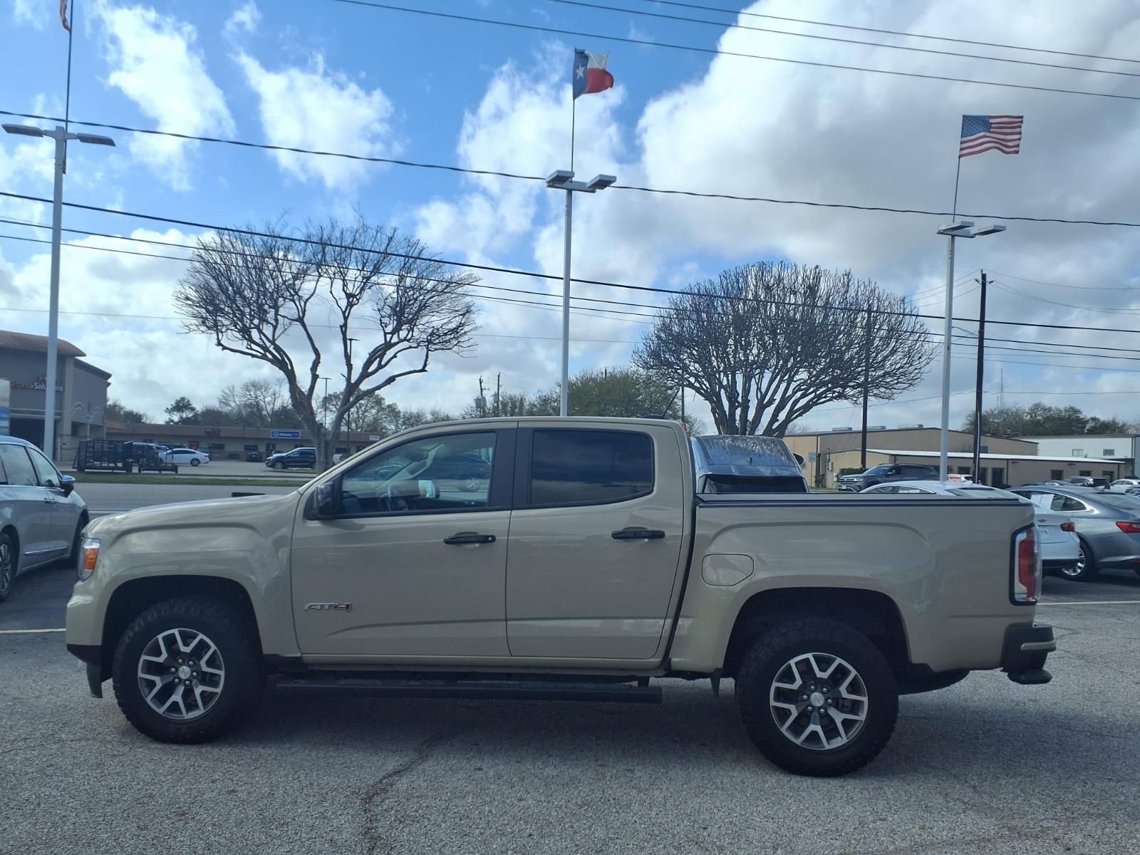 Used 2022 GMC Canyon AT4 w/ Trailering Package image 24