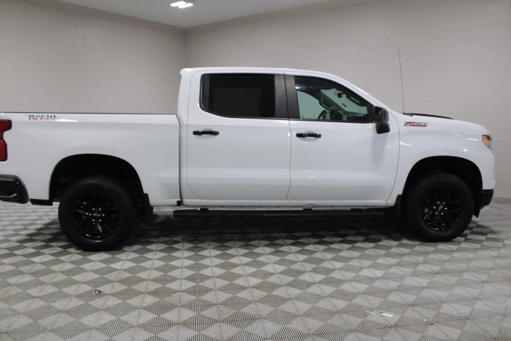 Used 2023 Chevrolet Silverado 1500 LT Trail Boss w/ Protection Package AWD/4WD image 12