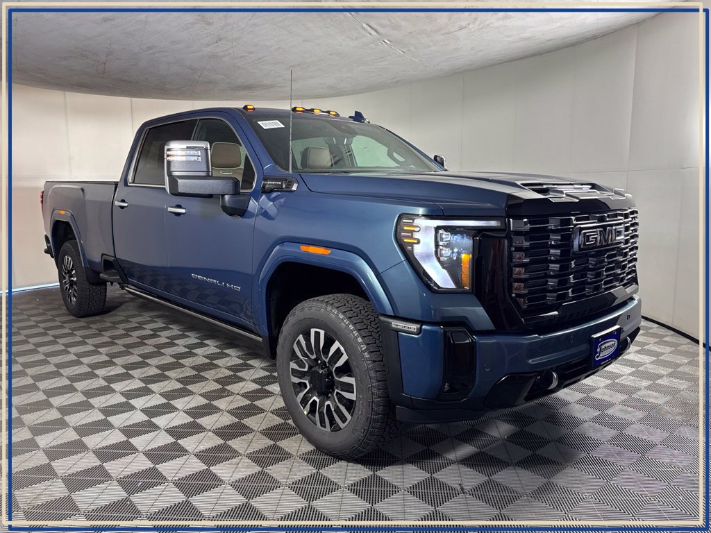 New 2026 GMC Sierra 3500 Denali Ultimate AWD/4WD image 4