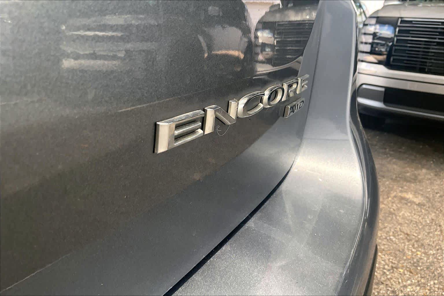 Used 2020 Buick Encore Preferred AWD/4WD image 10