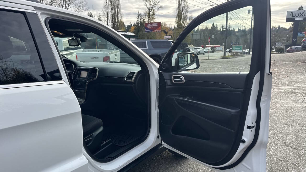 Used 2014 Jeep Grand Cherokee Laredo w/ Quick Order Package 23E image 15