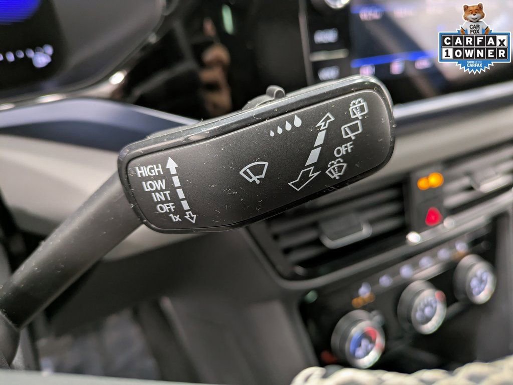 Used 2023 Volkswagen Taos SE w/ Panoramic Sunroof Package image 20