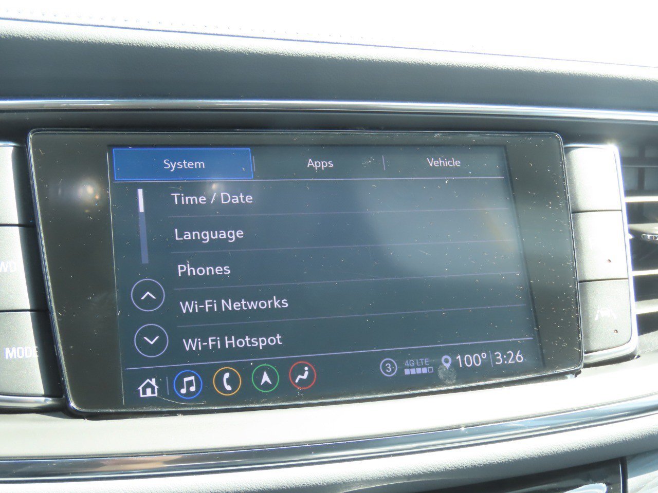 Used 2021 Buick Enclave Premium w/ Surround and Sites Package AWD/4WD image 32