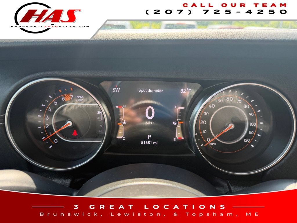 Used 2023 Jeep Wrangler Unlimited Sahara w/ Cold Weather Group AWD/4WD image 16