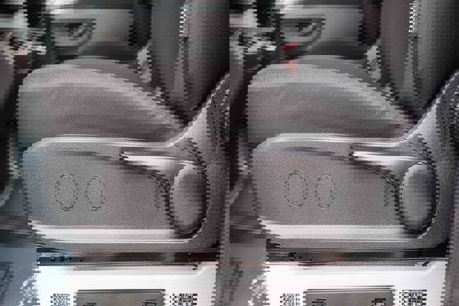 Used 2025 Mercedes-Benz Sprinter 3500 image 23