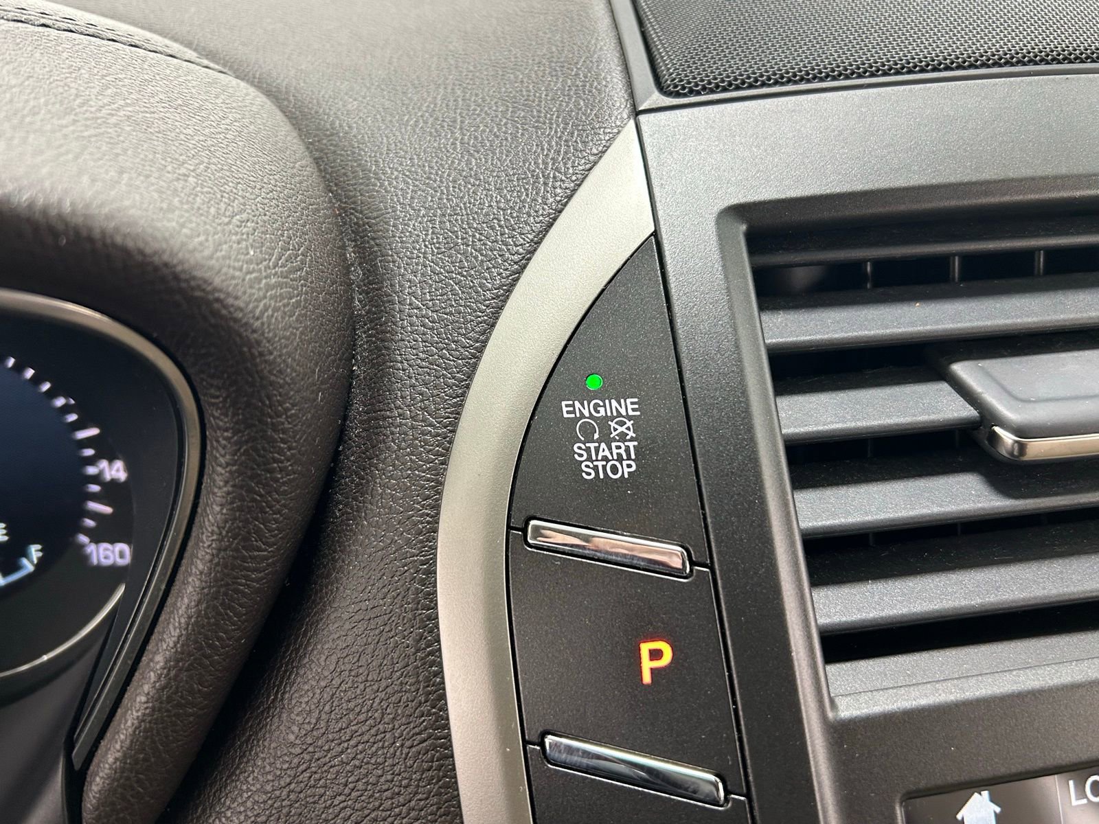 Used 2018 Lincoln MKC Select w/ Select Plus Package image 15