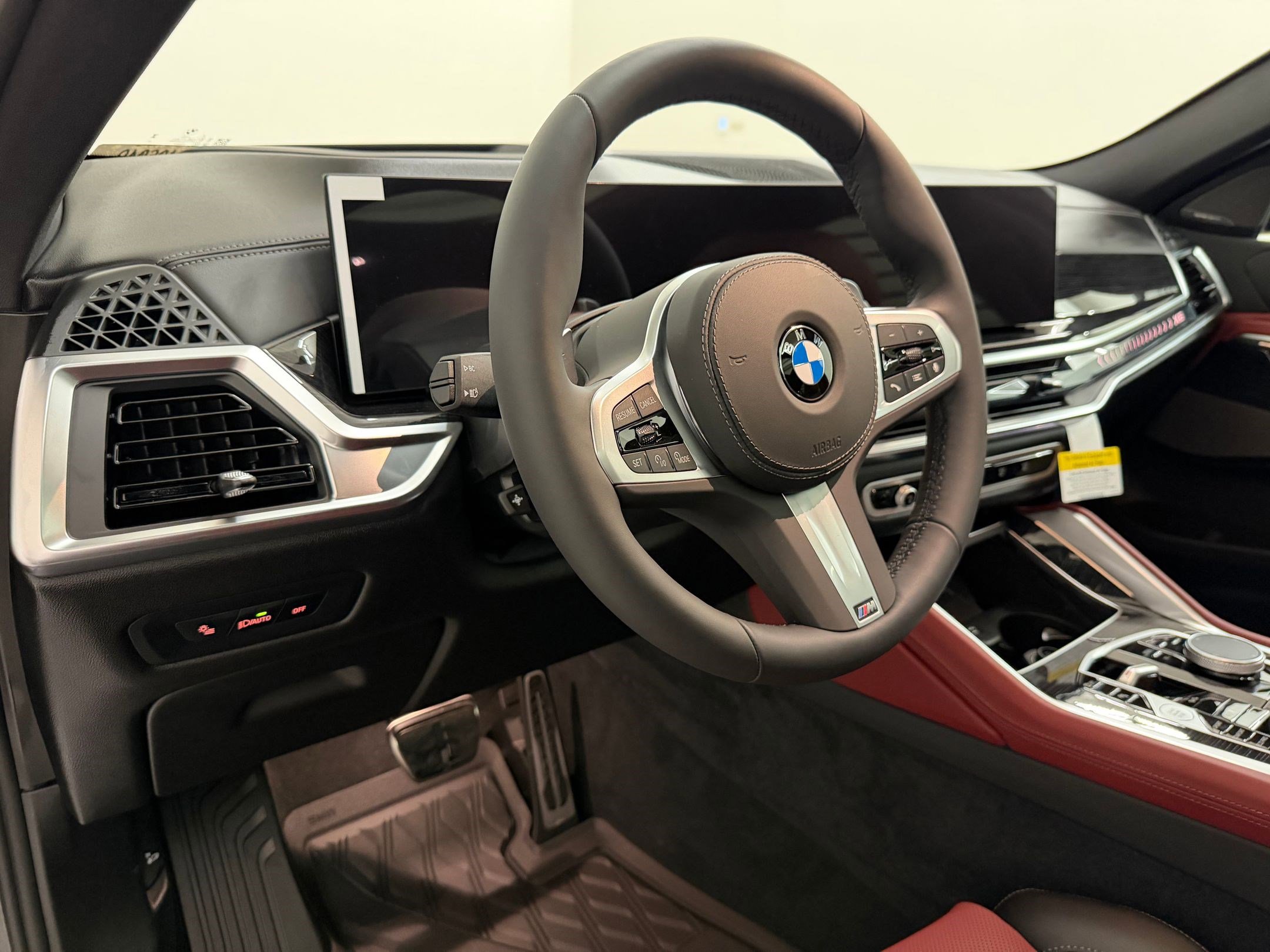 New 2026 BMW X6 xDrive40i w/ Premium Package image 4