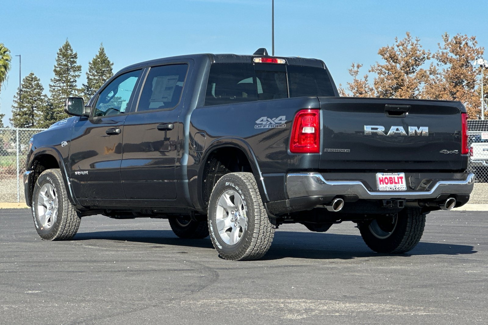 New 2026 RAM 1500 4x4 Crew Cab image 5