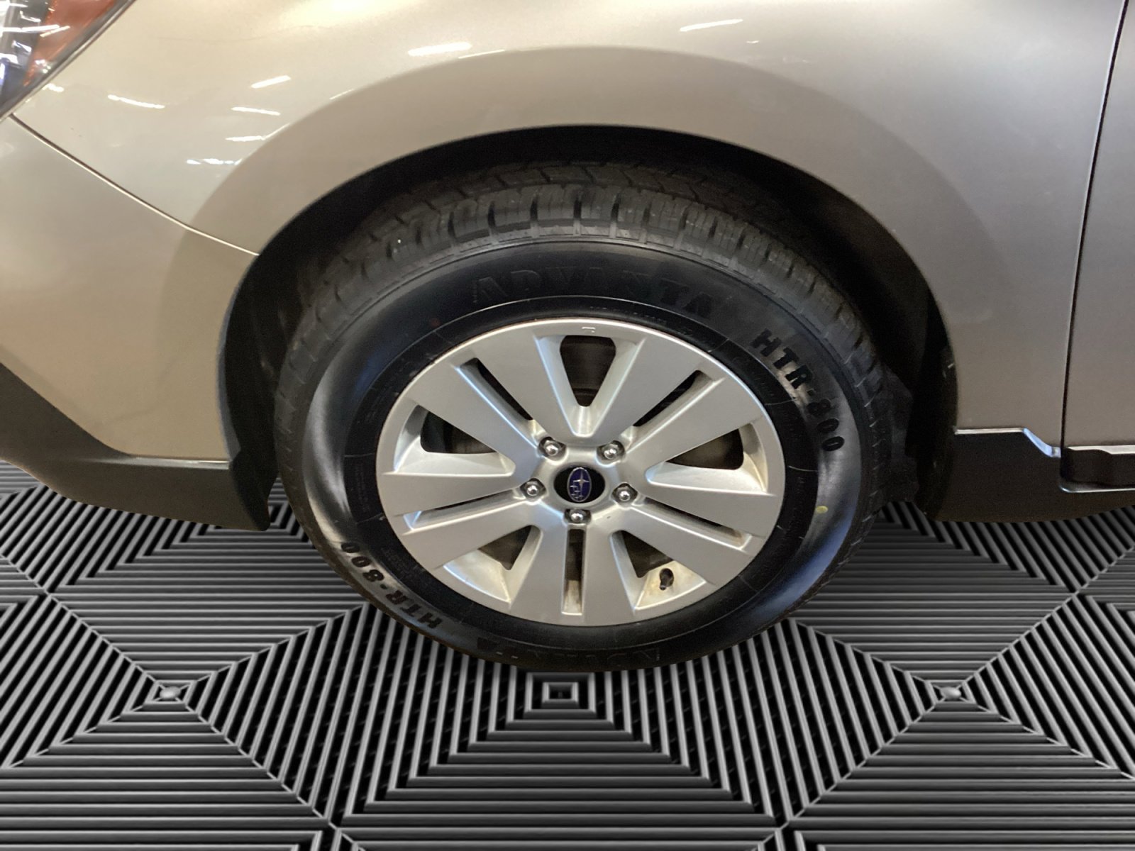 Used 2019 Subaru Outback 2.5i Premium image 14